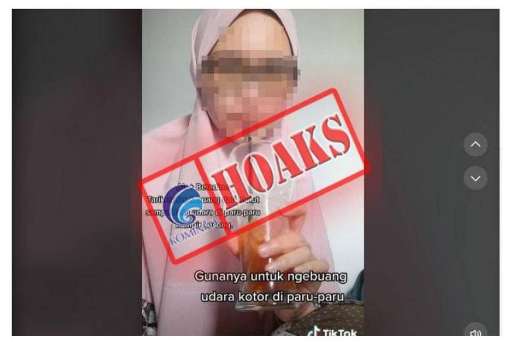 [HOAKS] Meniup Cairan Antiseptik Lewat Sedotan untuk Membuang Udara Kotor dari Paru-paru